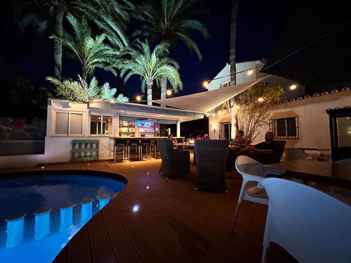 Banus Lodge Marbella Exterior foto